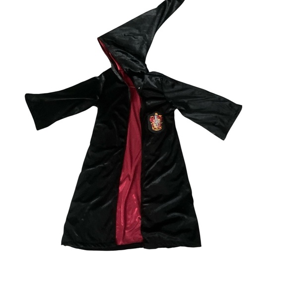 Harry Potter Deluxe Gryffindor Robe with Ron Weasley Wand  Kids Medium Universal - Picture 3 of 13